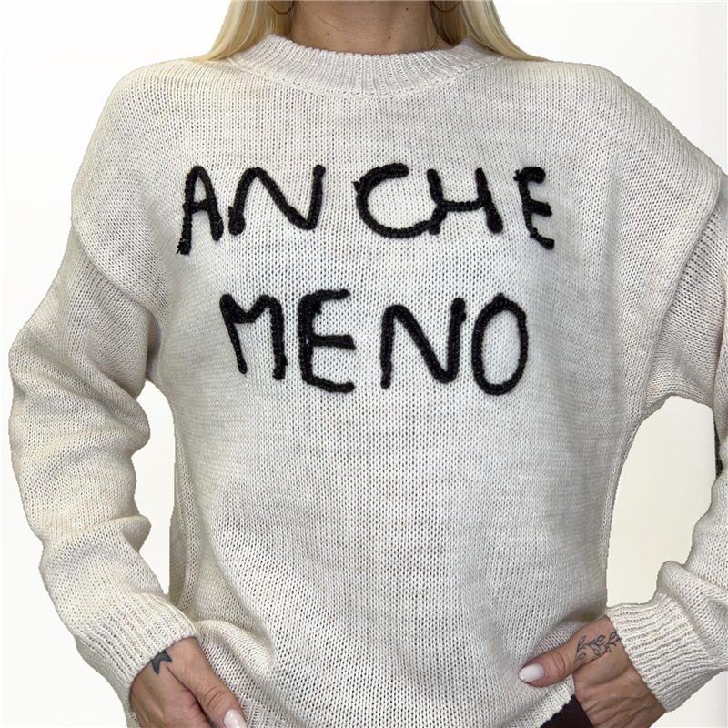 maglioncino con stampa in rilievo anche meno